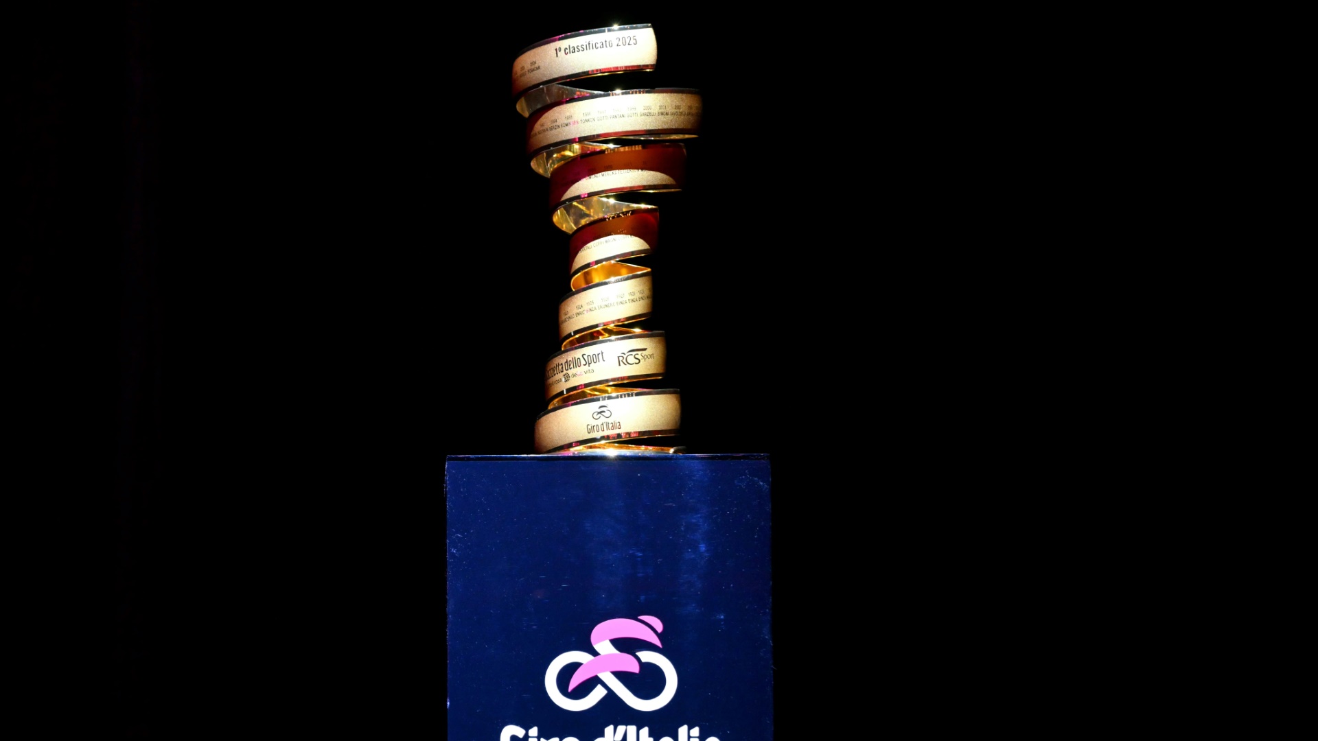 Der Giro d'Italia beginnt am 9. Mai und endet am 1. Juni am Petersplatz