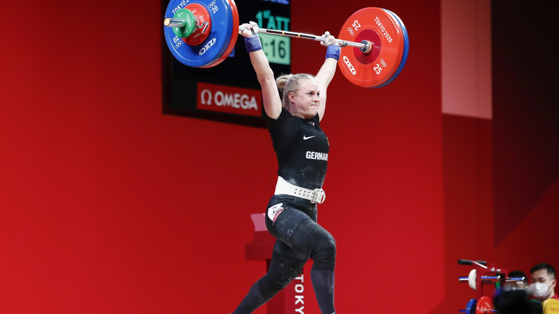 Gewichtheberin Lisa Marie Schweizer holte EM-Bronze im Reißen
