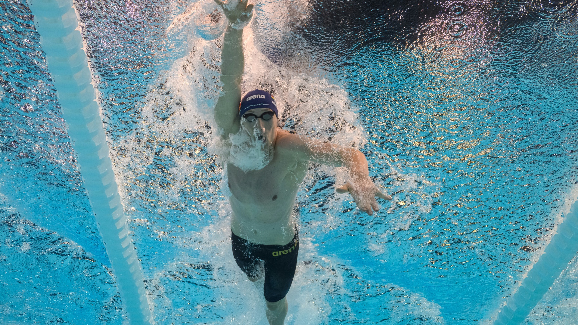Lukas Märtens hält den Weltrekord über 400 m Freistil