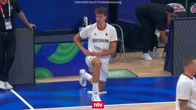 Highlights: Deutsche Basketballer nach Krimi im Halbfinale