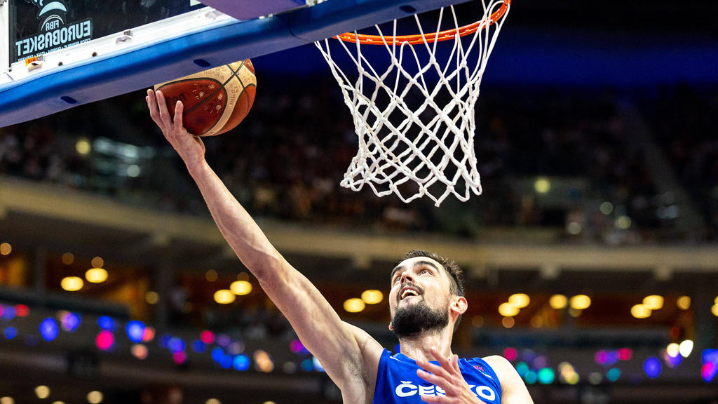 Die Tschechen um Tomas Satoransky tanzten am Sonntagabend bei der Basketball-EM aus der Reihe
