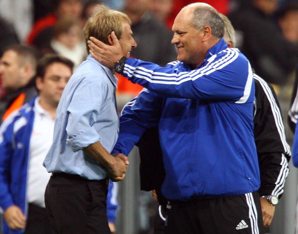 TRAINER: Martin Jol