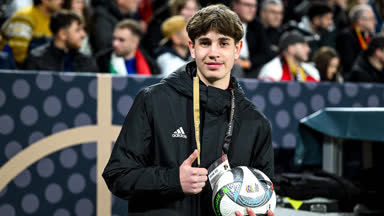 Balljungen-Held gibt exklusive Einblicke