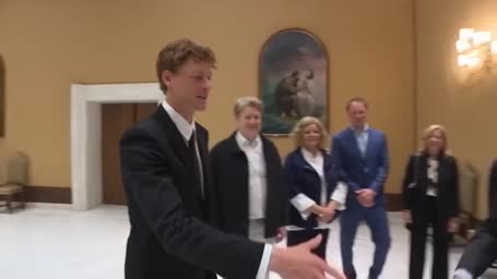 Jannik Sinner trifft den Papst