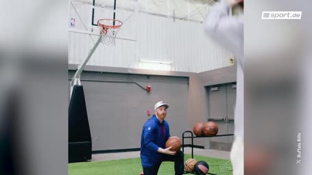 Bills präsentieren Spielplan mit "AI"