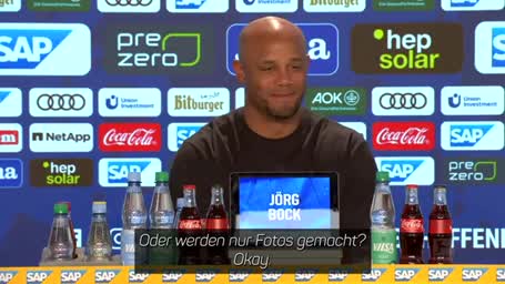 "Prost": Kuriose Bayern-PK mit Kompany