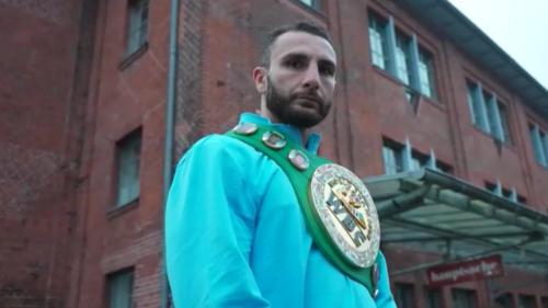 Noel Mikaelian hat sich einen Traum erfüllt, ist mit dem WBC-Gürtel in seine Heimat Hamburg zurückgekommen