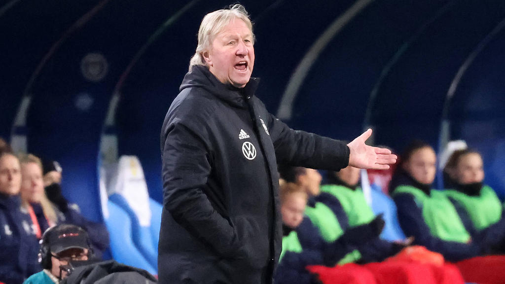 Hrubesch übernahm die DFB-Frauen interimsweise nach der WM