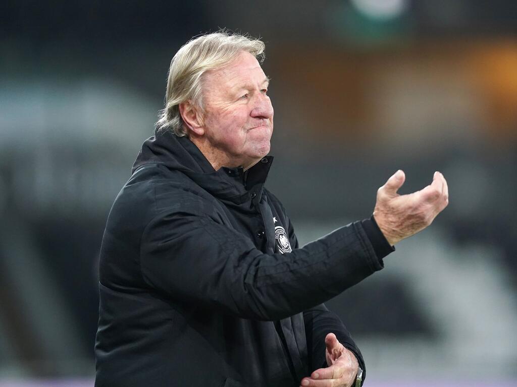 Bleibt weiter Interims-Bundestrainer der deutschen Fußballerinnen: Horst Hrubesch