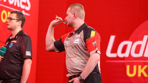 Dimitri Van den Bergh ist der neue UK-Open-Champion im Darts