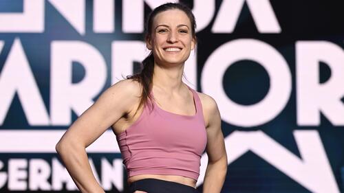 Sophia Schubert ist für das Halbfinale von Ninja Warrior Germany qualifiziert