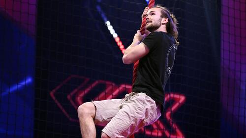 Jona Schöne überzeugte im ersten Halbfinale von Ninja Warrior Germany
