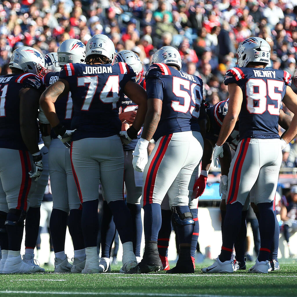 3. New England Patriots: 7113 Value Points