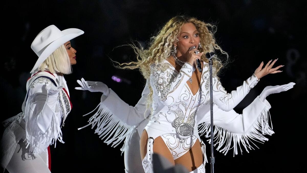 Während die Baltimore Ravens die Houston Texans abfertigten, lieferte Beyonce eine Super-Bowl-würdige Halbzeitshow