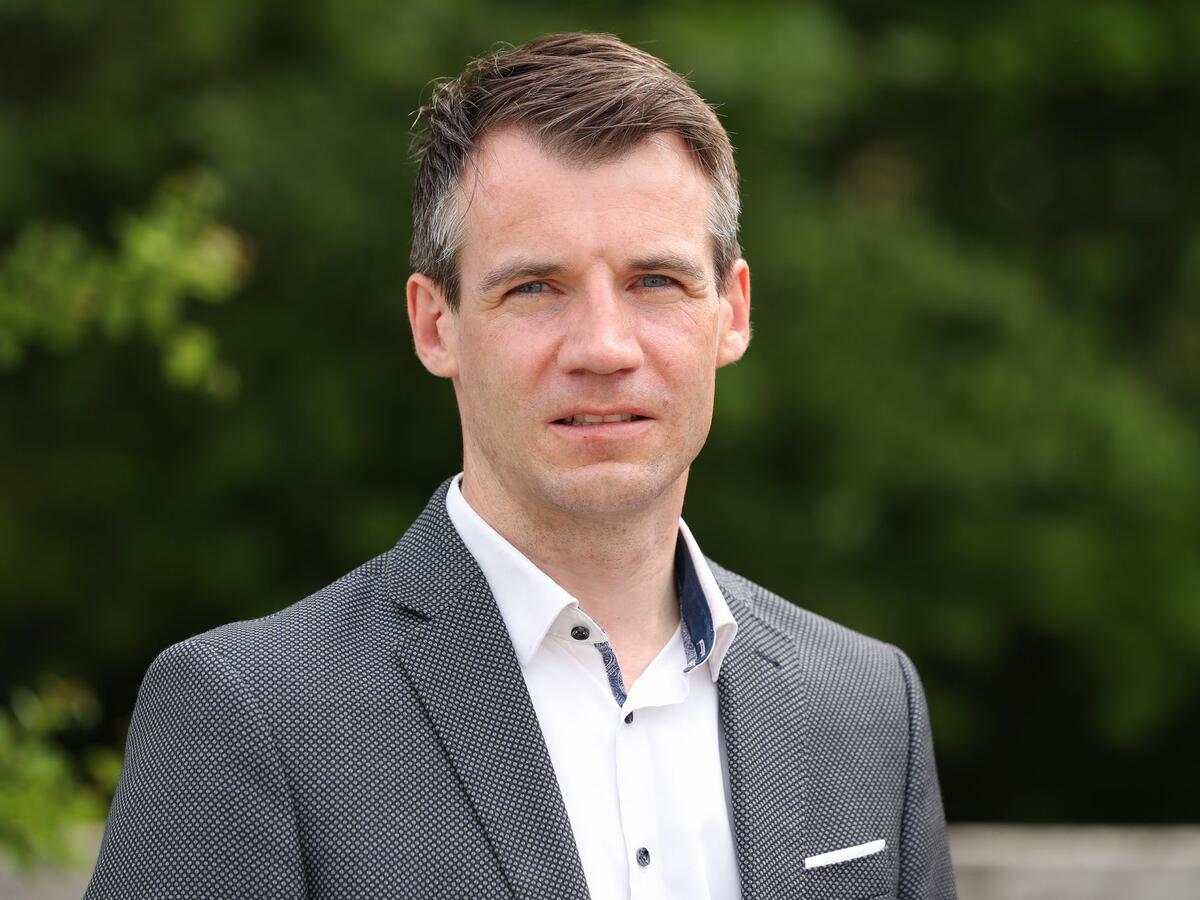 FN-Sportchef Dennis Peiler erledigt kommissarisch Aufgaben des ausgeschiedenen Generalsekretärs