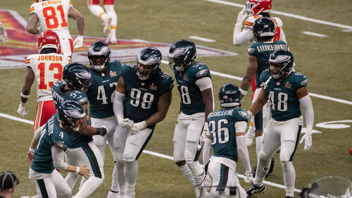 Die Philadelphia Eagles jubeln im Super Bowl.
