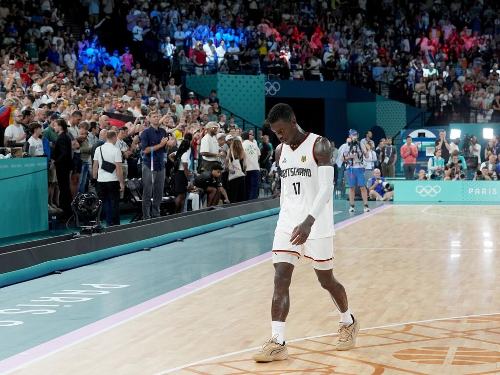 Dennis Schröder verließ mit hängendem Kopf die Arena
