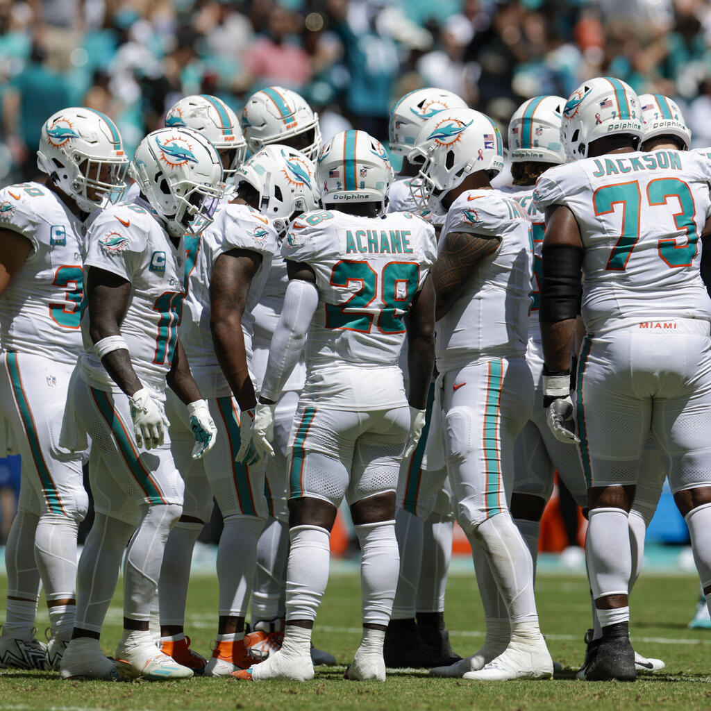12. Miami Dolphins: 6120 Value Points