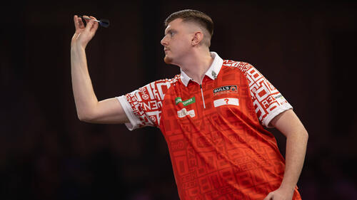 Darts-Profi Niko Springer sorgt weiterhin für Aufsehen
