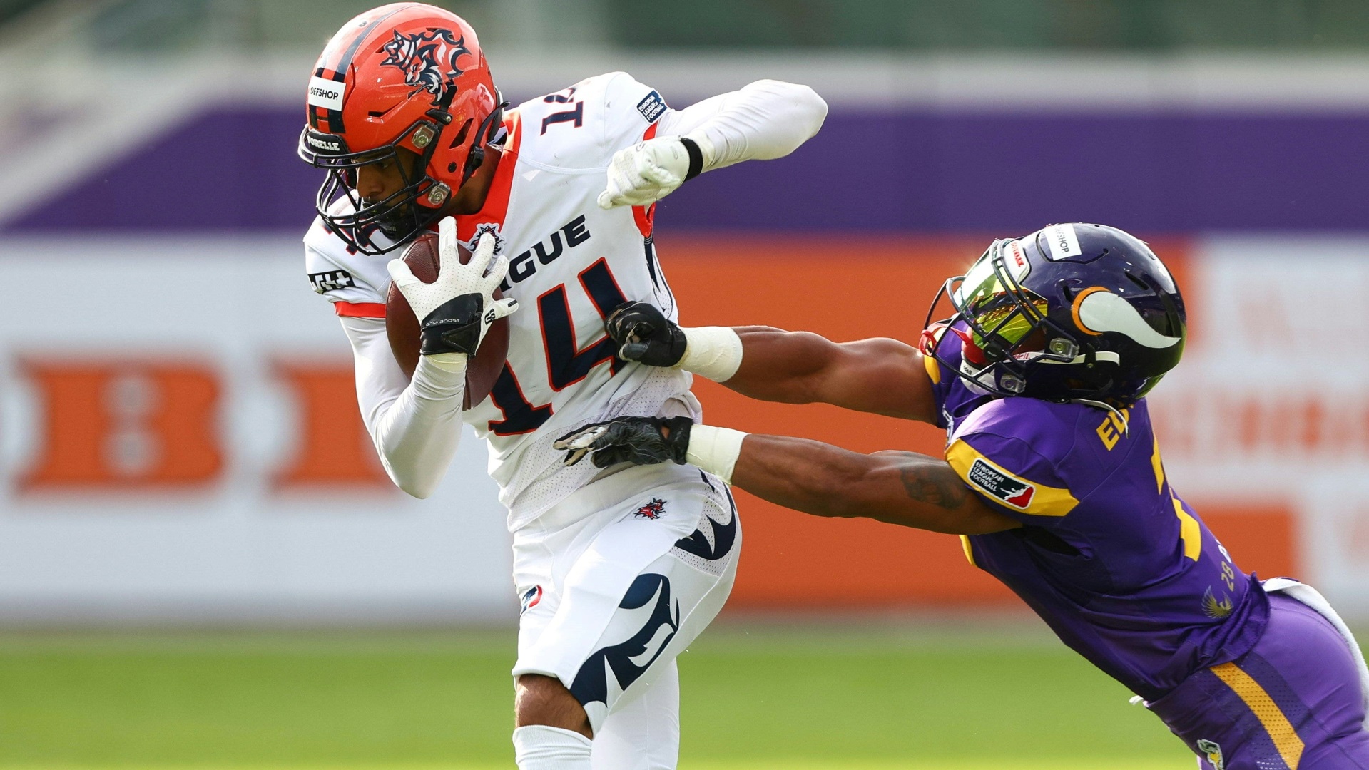 Brandon Butler (l.) von den Prague Lions