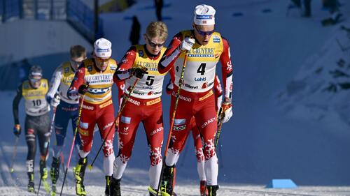 Norweger dominieren Massenstart