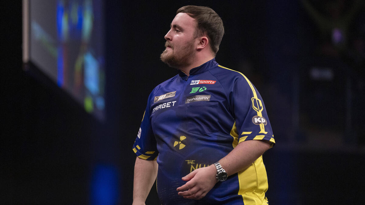 Für Darts-Weltmeister Luke Littler war am Dienstag schon in der 1. Runde Feierabend