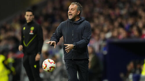 Hansi Flick lässt den FC Barcelona vom Triple träumen