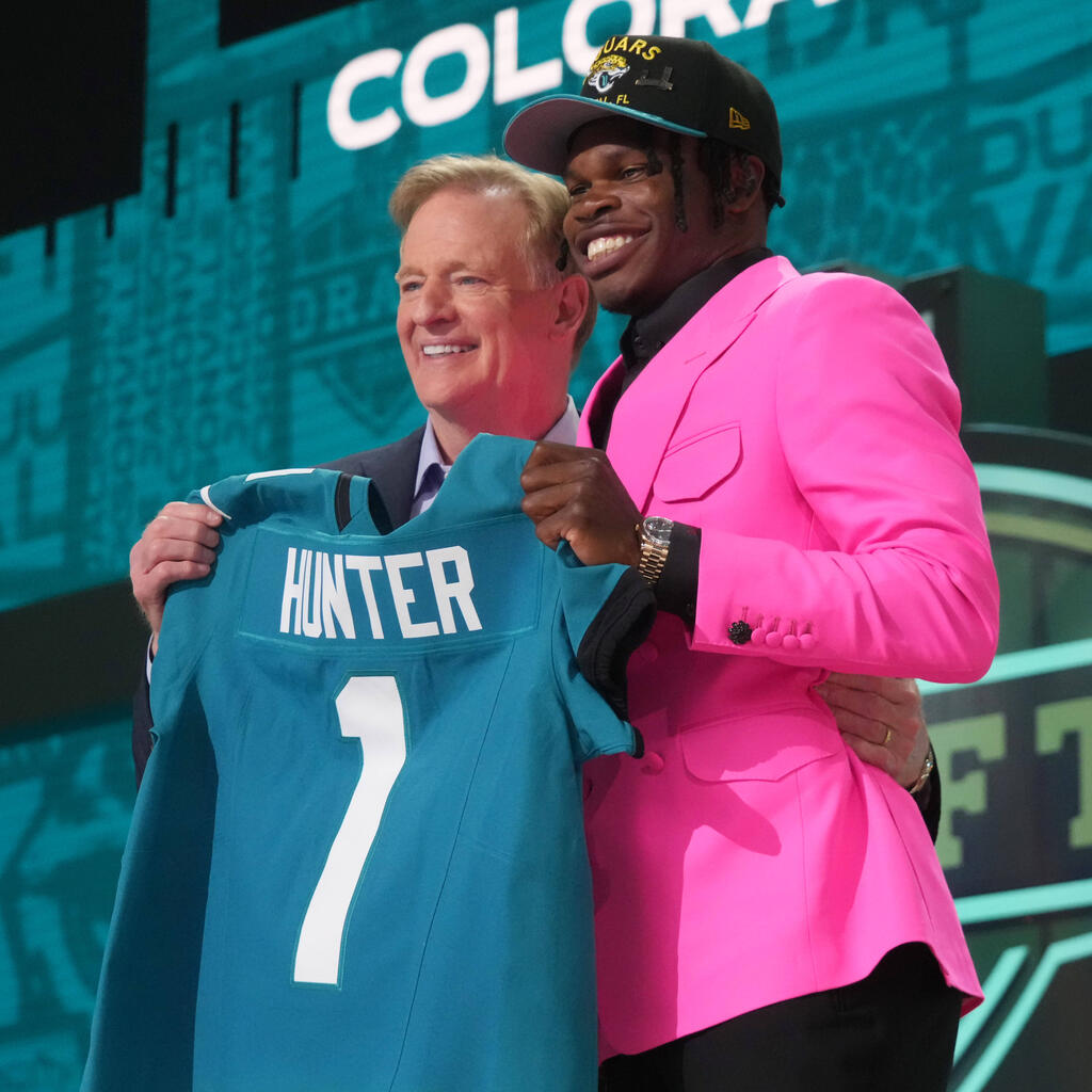 2. Jacksonville Jaguars (via CLE): Travis Hunter - WR/CB, Colorado