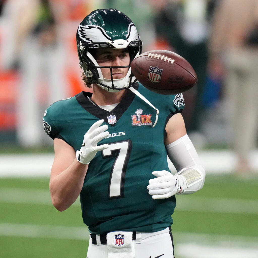 Pick 20: Kenny Pickett (Quarterback)
