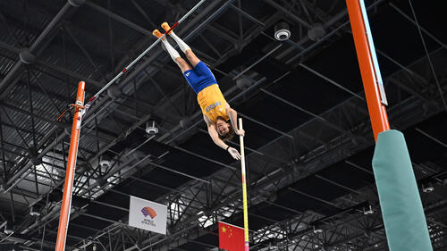 Armand Duplantis sprang erneut über 6 Meter