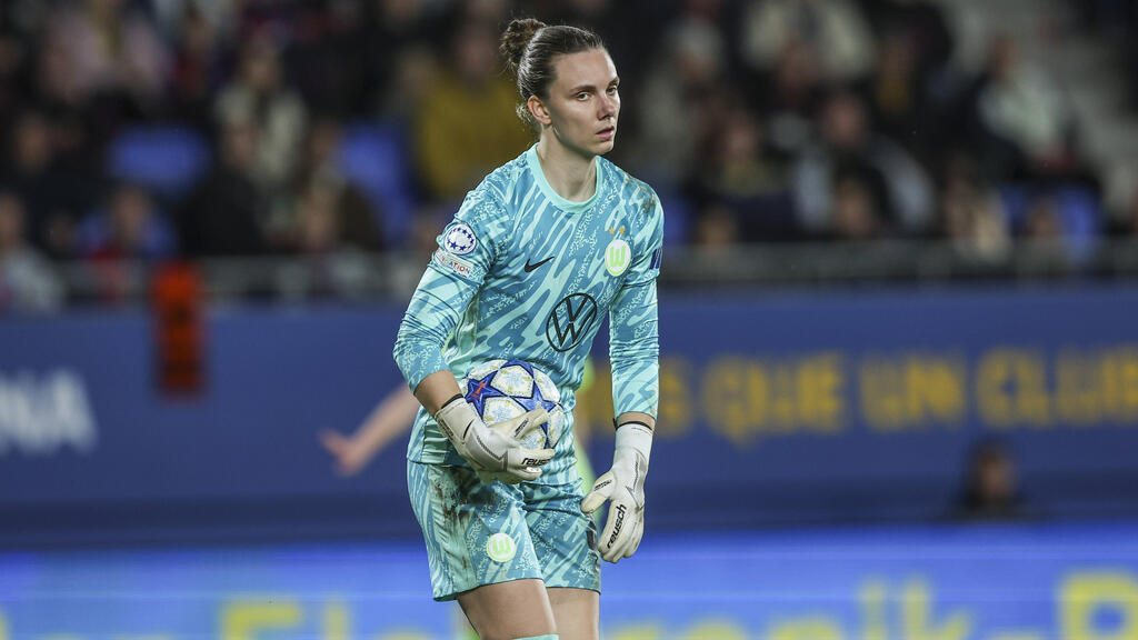 Auch Anneke Borbe verlässt den VfL Wolfsburg