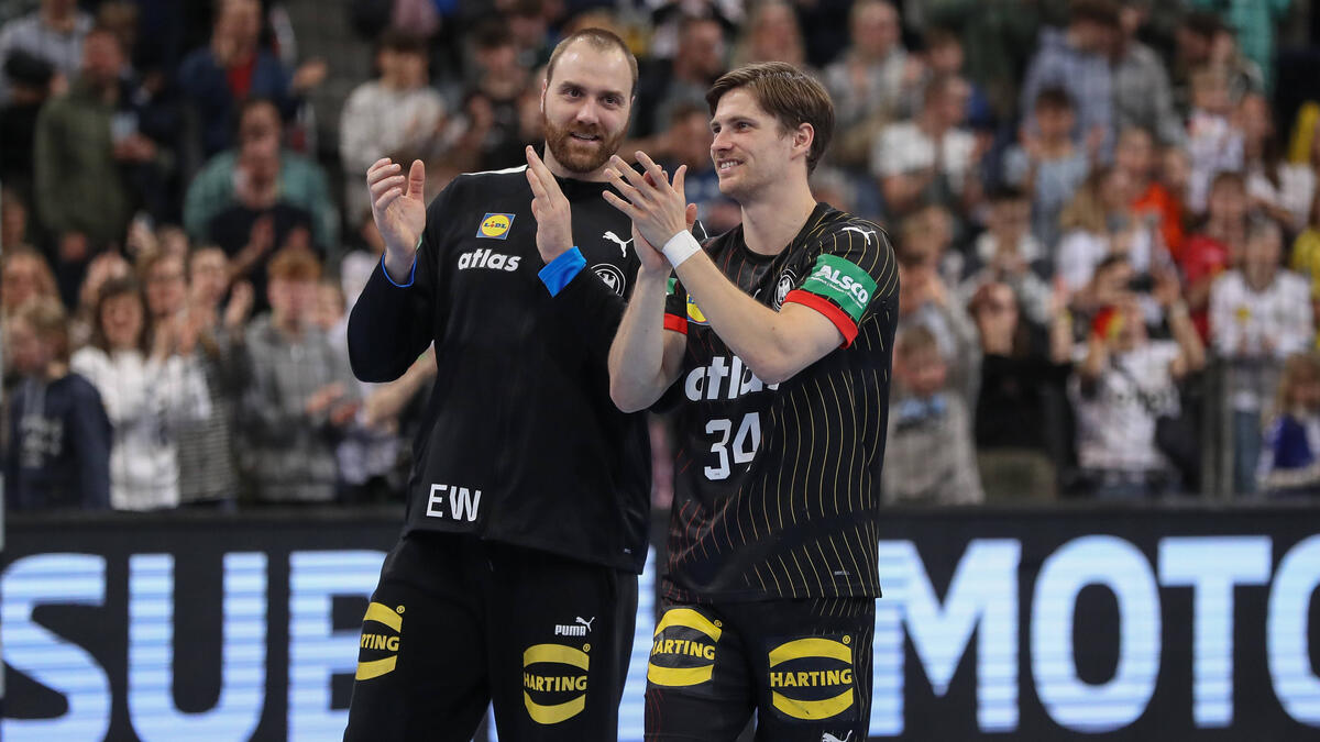 Torwart Andreas Wolff (l.) fehlt gegen die Türkei