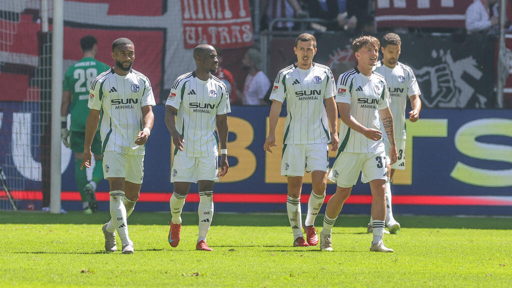 Schalke 04 hat schon wieder verloren - und ist trotzdem praktisch gerettet