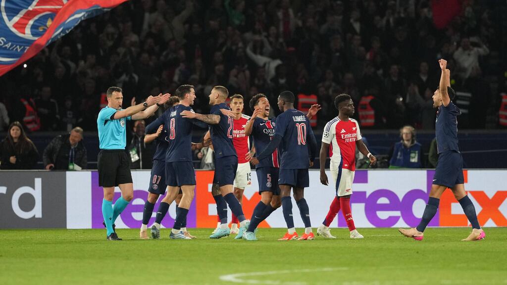 Im Moment des Abpfiffs bracht bei PSG großer Jubel aus