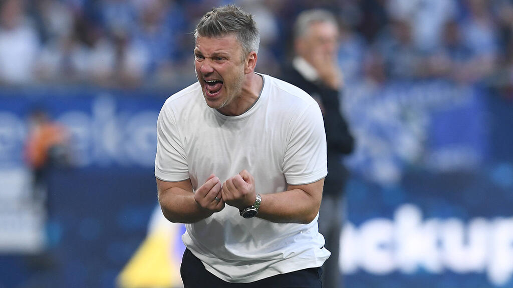 Lukas Kwasniok ist beim FC Schalke 04 und 1. FC Köln heiß begehrt