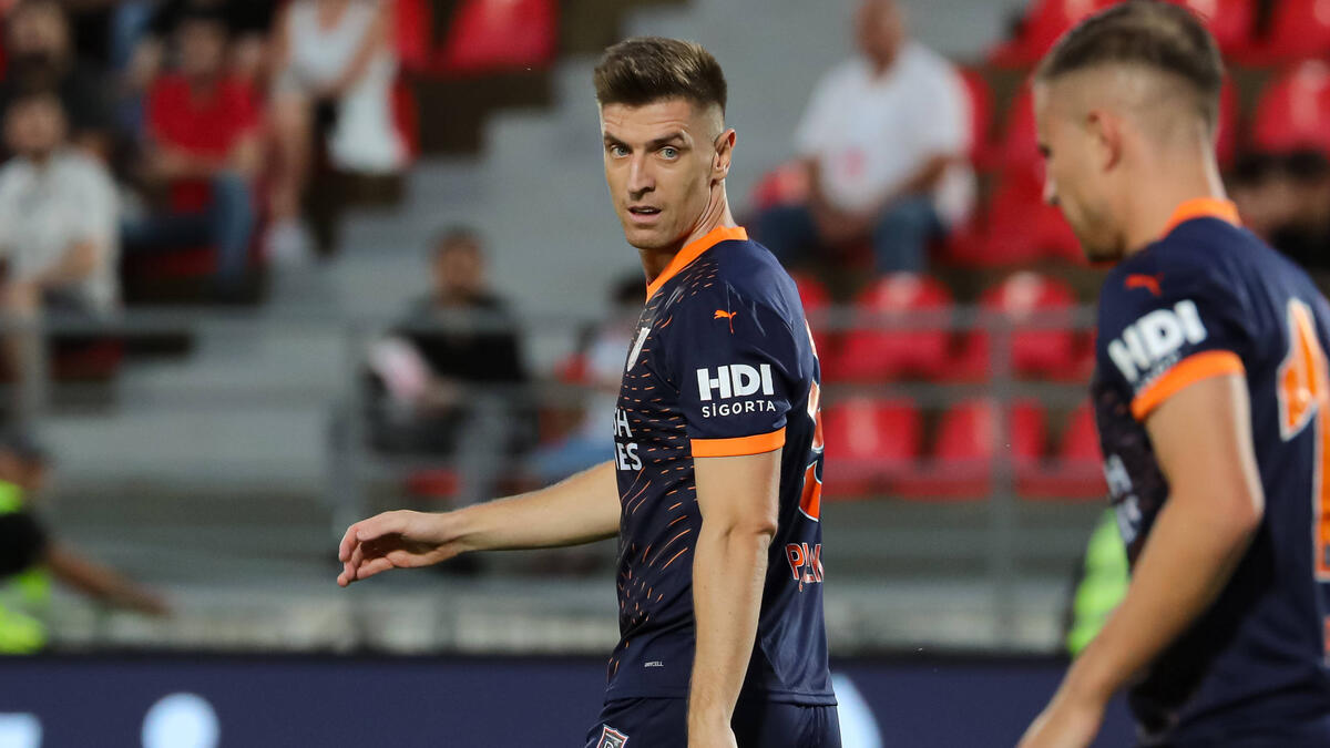 Ex-Hertha-Stürmer Krzysztof Piatek könnte es in die Vereinigten Arabischen Emirate ziehen