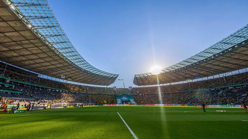 Die Colts empfangen die Falcons im Berlin Game 2025