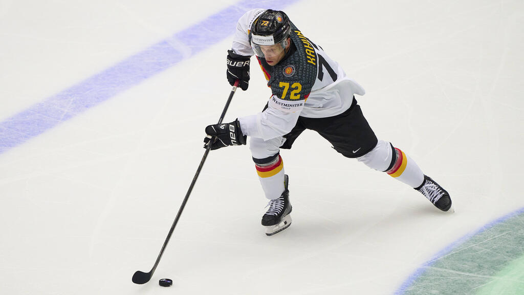 Nationalspieler Dominik Kahun ist frustriert