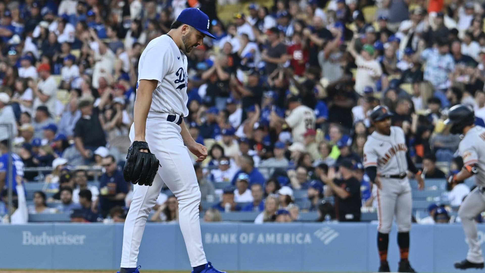 Hängende Köpfe bei den LA Dodgers um Alex Vesia