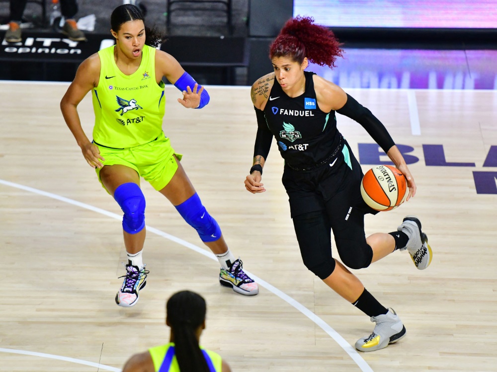 Playoff-Aus für Satou Sabally (l.)