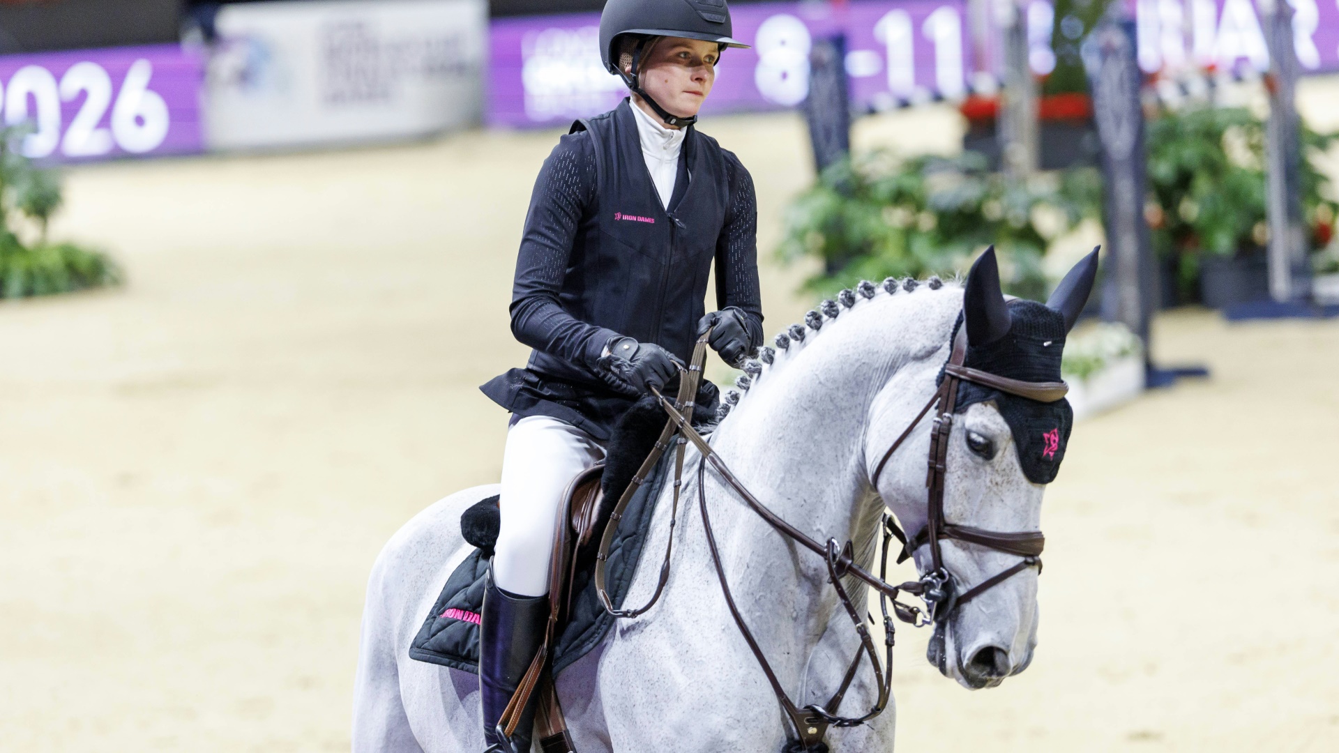 Auftakt-Siebte in Basel: Sophie Hinners mit MyPrins