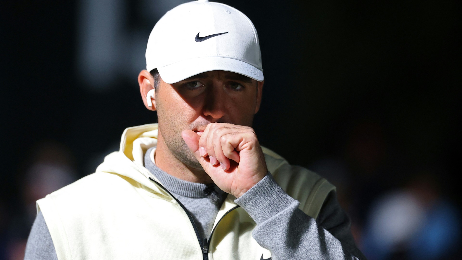 Golf-Superstar Scottie Scheffler muss nach einem "Weihnachtsunfall" pausieren